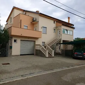  Appartamento Anita